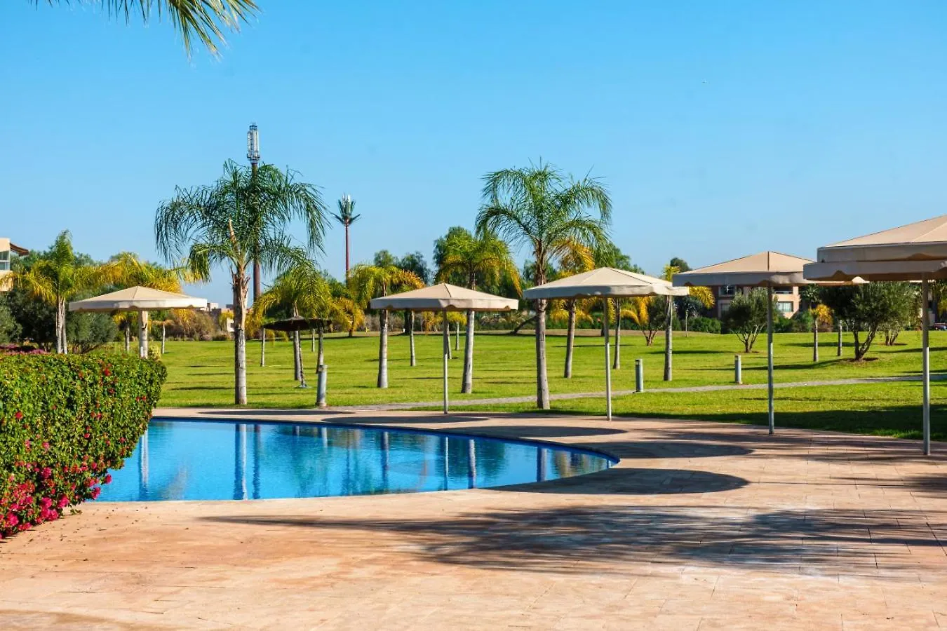 Elegant Appartement Piscine Golf Et Wifi مراكش 0*,