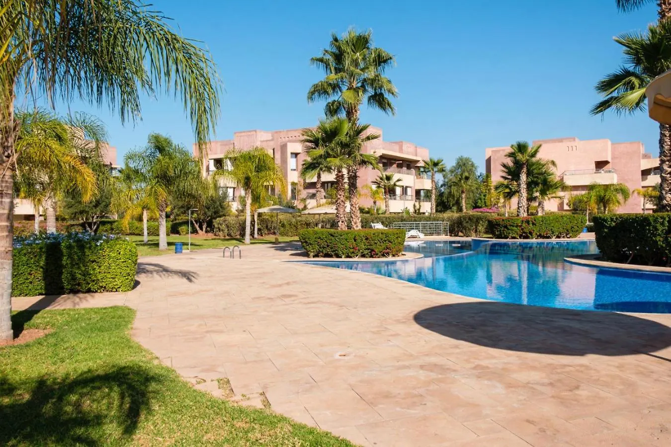 Elegant Appartement Piscine Golf Et Wifi مراكش