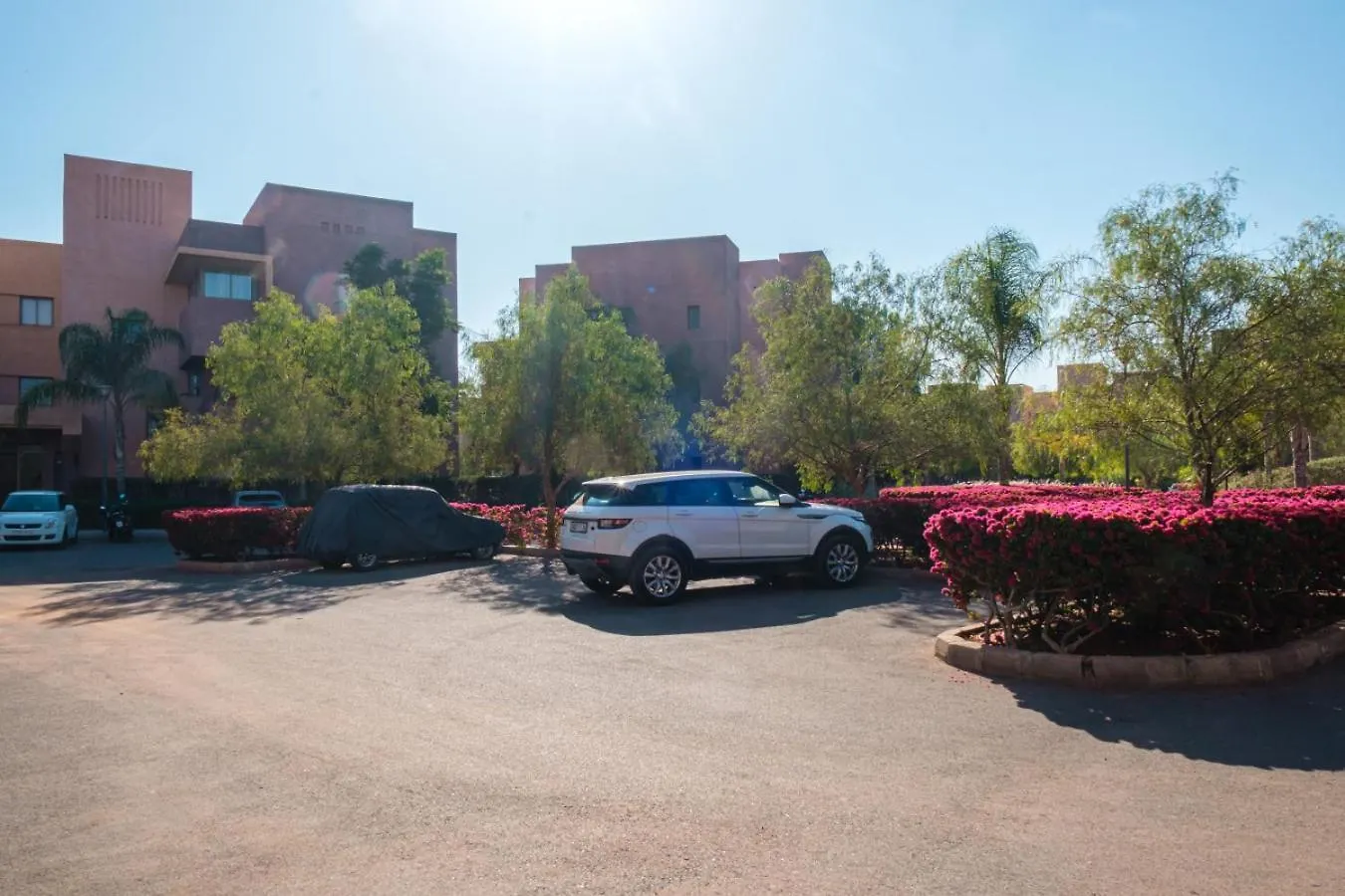 Elegant Appartement Piscine Golf Et Wifi Marakeş Daire